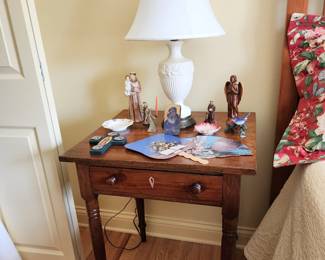 Antique one-drawer stand, Wedgwood lamp