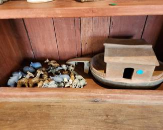 Hugh Bailey Noah's Ark set