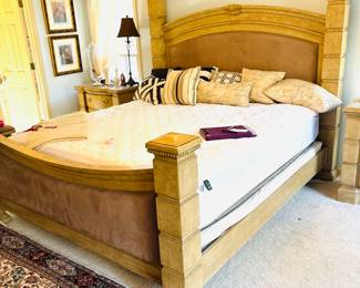 Neoclassical style king bed 