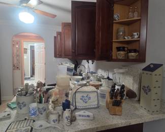 Biggest collection of pfaltzgraff yorktowne pottery i have ever witnessed in my career!