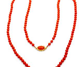 Lot 6
Coral Single Strand Necklace, 18Kt Yellow Gold Catch L 32" 52 g