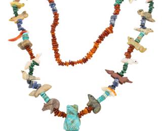 Lot 11
Zuni Multi Stone Bear Fetish Necklace L 27" 82 g