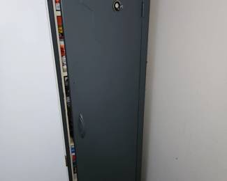 Metal storage cabinet