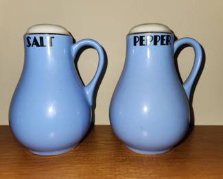 Hall Rose Parade salt and pepper shakers