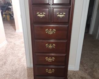 American Drew lingerie chest 