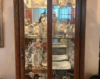 Lighted curio cabinet 