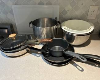 Pots And Pans Other Kitchen Essentials