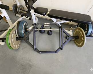 Trap Bar + Fringe Sport Bumper Plates
Heavy-duty Olympic trap (hex) bar with solid welded steel construction and neutral-grip handles—great for deadlifts, shrugs, and carries with reduced back strain. Includes Fringe Sport bumper plates with durable rubber coating and steel inserts. Standard 2" Olympic fit. All pieces are in great condition with minimal wear. Quality home-gym gear that’s built to last.