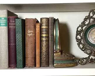 Vintage Books, Bookends Mantle Clock