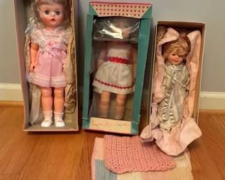 Vintage Dolls Shirley Temple, Eegee Doll  Other