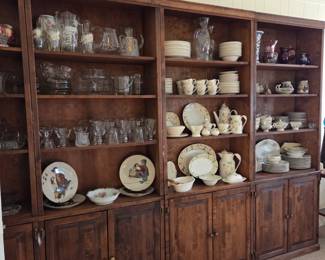 Complete view of Wall Shelves (4-part form)