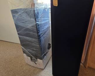 Detail of floor speakers.