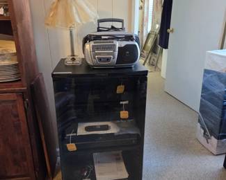 Stereo component system. Kenwood plus pair of Klipsch floor speakers.