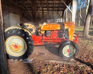 Ford Tractor Year 1954, needs restoration. Accepting bids.