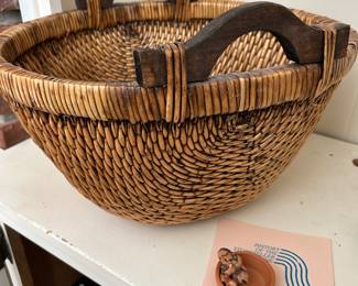 Wicker basket 