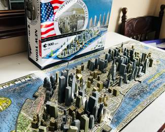 900 piece New York Puzzle 