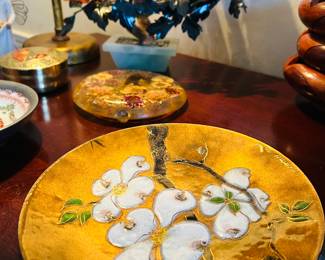 Limited edition Dogwood plate 