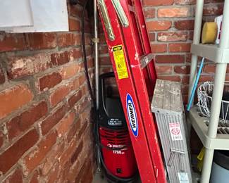 Ladders and Husky power tool