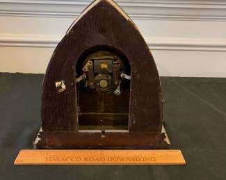 R172 - $25. Telechron Gothic Cathedral Mantle Clock - Not Working. Measures 10.5" wide x 11" tall. 