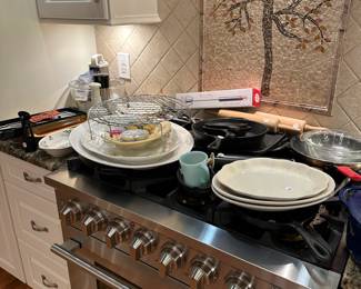 UPDATED OVERVIEWS! THESE ITEMS ARE STILL AVAILABLE FOR SATURDAY MORNING SHOPPERS!