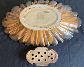 P96 - $150. Fulper Pottery Centerpiece Dish with Removeable Flower Frog. Cats Eye Flame Glaze. Excellent Condition! Measures 16" long x 10" wide x 3.5" tall. 
