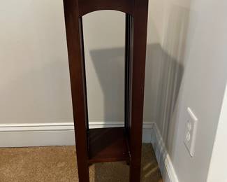 R103 - $20. Mission Style Fern Stand / Lamp Table. Not old. Measures 11.75" square x 34" tall. 