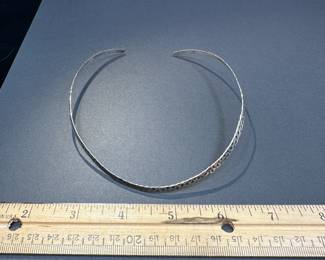 B9 - $30. Hammered Sterling Collar. 12 grams
