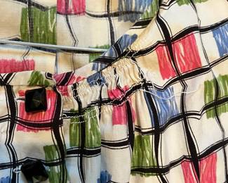 R264 - $40. Vintage 1930s/40s Hand Sewn Dress. 