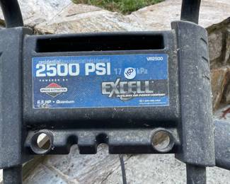 G6 - $150. VR2500 2500 PSI Pressure Washer. 6.5HP. Briggs & Stratton Engine. 