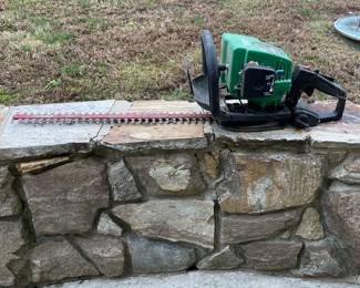 G4 - $50. Weed Eater 22" Excalibur. GHT225