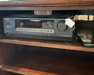 R259 - $40. Onkyo Receiver TX-SR304. Black in color with remote!