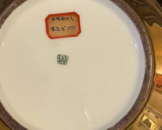 P70 - $50. Art Nouveau Bonboniere (candy dish / covered bowl) by T&V Limoges France. Measures 8" across x 4" tall. A couple minor chips and wear on the paint on the top but no major cracks or issues. 