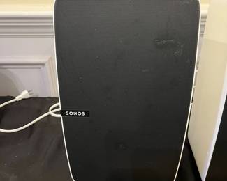 R261 - $225 EACH. 2 Available. Sonos Play:5. Model S100. They work great! White case with black fronts. 