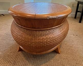 P78 - $125. 1970s Woven Rattan Oblong Coffee Table - made in the Philippines. Measures 48" x 31" x 20.5" tall. Very strudy and solid - minor surface wear. 