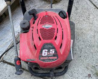 G6 - $150. VR2500 2500 PSI Pressure Washer. 6.5HP. Briggs & Stratton Engine. 