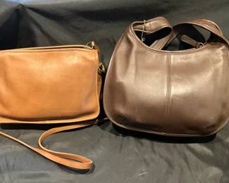 Coach Authenticated Hobo And Cross