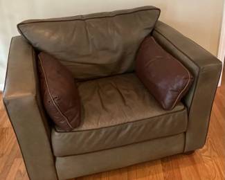 LeatherCreations Moss Green Armchair