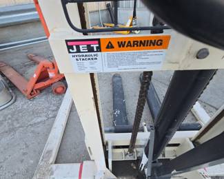 Jet Hydraulic stacker