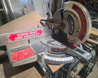Delta 12 inch  Compound Miter saw