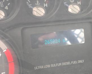 2016 Ford F550 Flat Bed Work Truck w/ Lift Gate