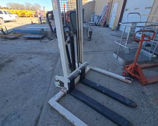 Jet Hydraulic stacker