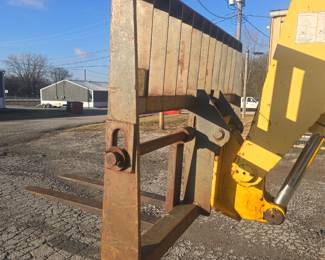 Gehl DYNALIFT Telehandler&nbsp;– Model D16H, only 2,791 hours