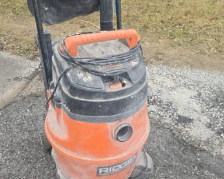 RIDGID  Wet/dry vac