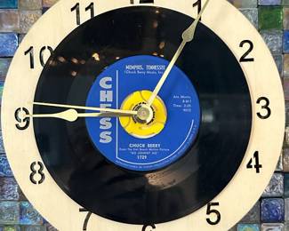 Custom made clock made from a 45 of Chuck Berry's "Memphis, Tennessee" 