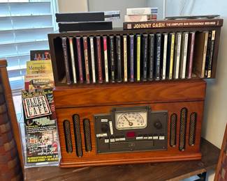 'Crosley' Retro Stereo & CDs