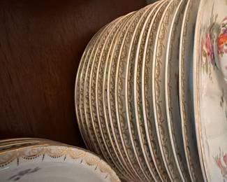 Rosenthal China Meissen Pattern 144 Pieces