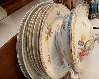 Rosenthal China Meissen Pattern 144 Pieces