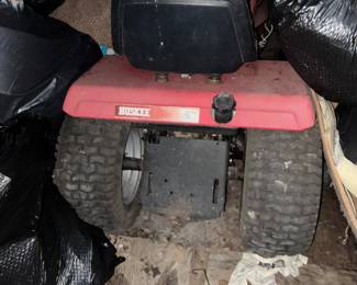 Huskee lawn mover 