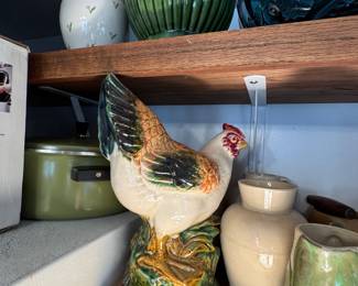 Majolica-Style Rooster / Chicken Ceramic Figurine Planter (Hand-Painted)