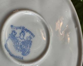 Royal Bayreuth Bavaria Green Cabbage Leaf Majolica Plates